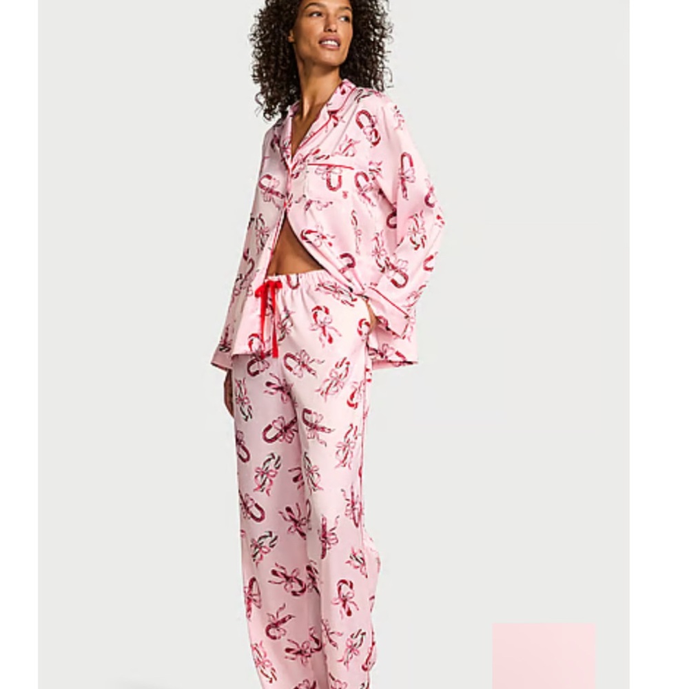 Victoria's Secret candy cane Print Pajama Set